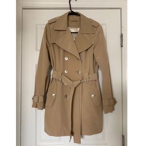 Calvin Klein trench coat / rain coat